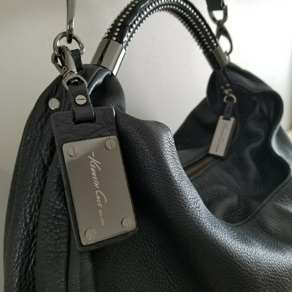 Kenneth Cole No Slouch Hobo | Leather